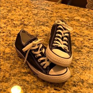 Converse shoe women and men